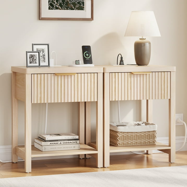 Aufeile Modern Fluted Bedside Table with Charging Station, Wood Nightstand with Drawer & Open Shelf, End Table with AC Outlets, USB & Type-C for Bedroom or Living Room, Natural