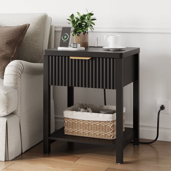 Aufeile Fluted Side Table with Charging Station, Modern End Table with Drawer & Open Shelf, 2 AC Outlets + USB & Type-C, Wood Accent Table for Living Room or Bedroom, Black